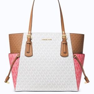 🆕NEW!🛍️MICHAEL KORS Voyager East West Tote
